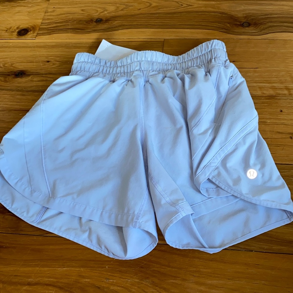 periwinkle track that Lululemon short size 4